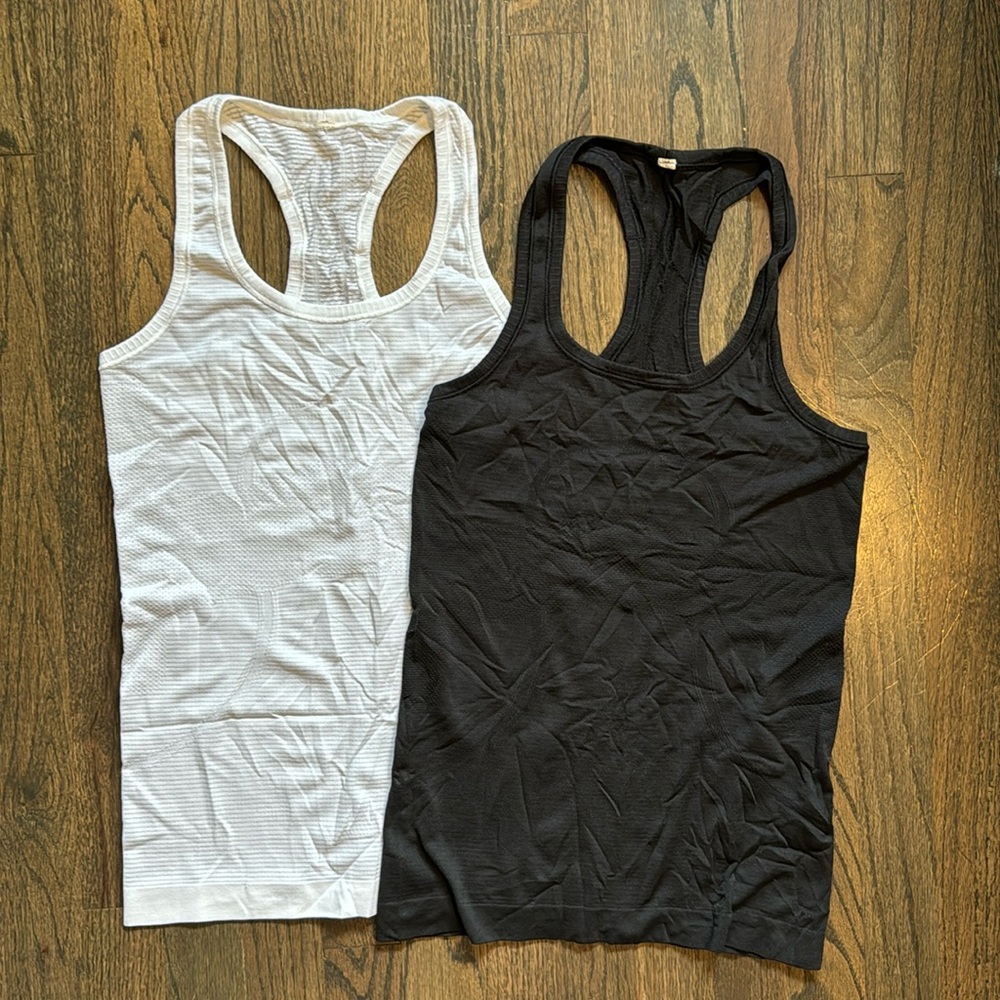Lululemon Racerback Tank Tops Black & White Size 4
